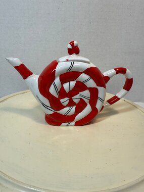 Small Peppermint Porcelain Tea Pot